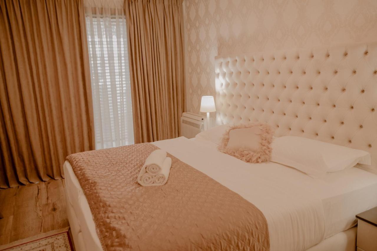Green House Hotel & Restaurant Tiranë Luaran gambar